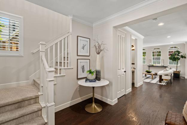 169 Elworthy Ranch Living Room