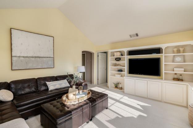 610 Dunhill Drive Bonus Room