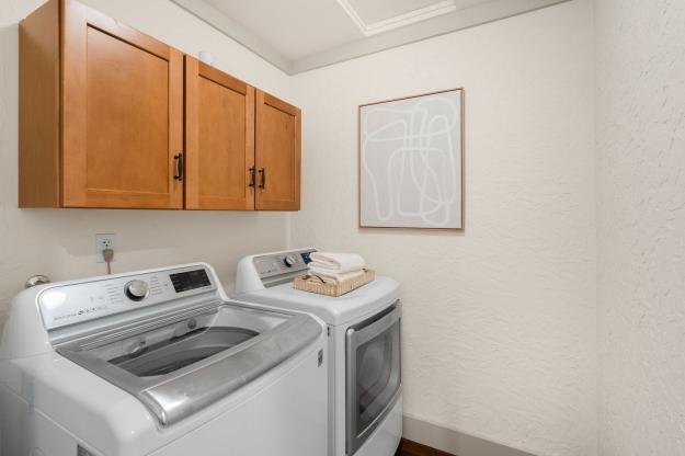 1160 Delta Way Laundry Room