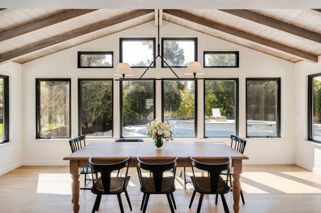 5400 Johnston Road Dining Room