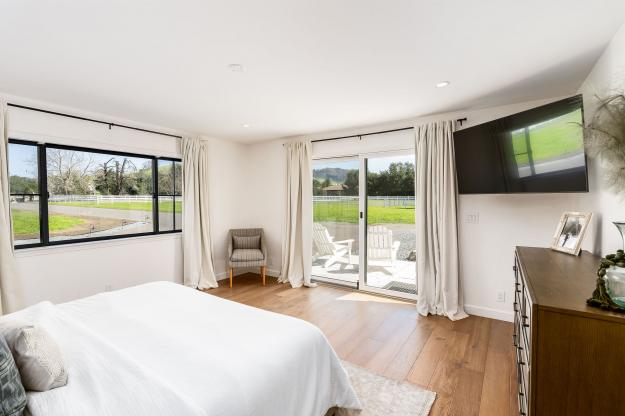 5400 Johnston Road Bedroom