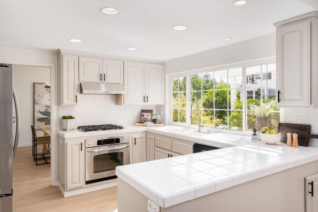 201 Escobar Place Kitchen