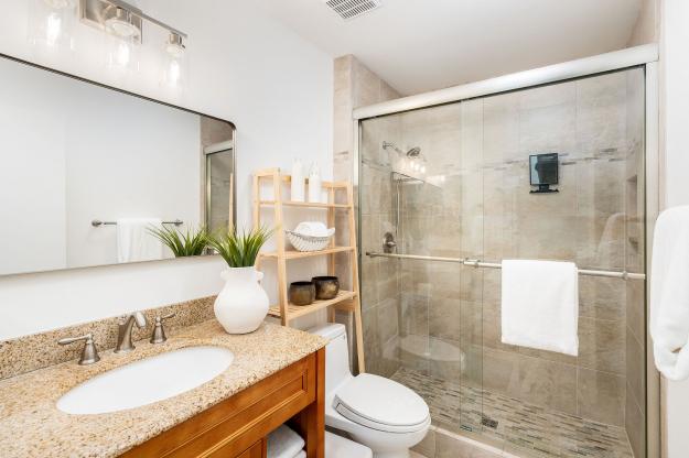 201 Escobar Place Bathroom