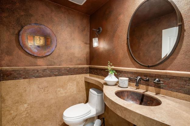 129 Alta Vista Hall Bath