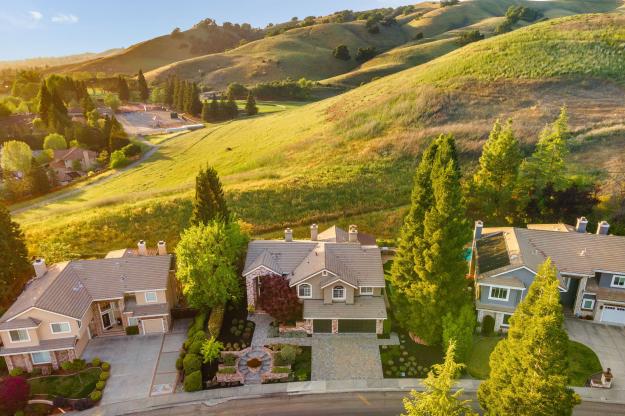 129 Alta Vista Aeriel