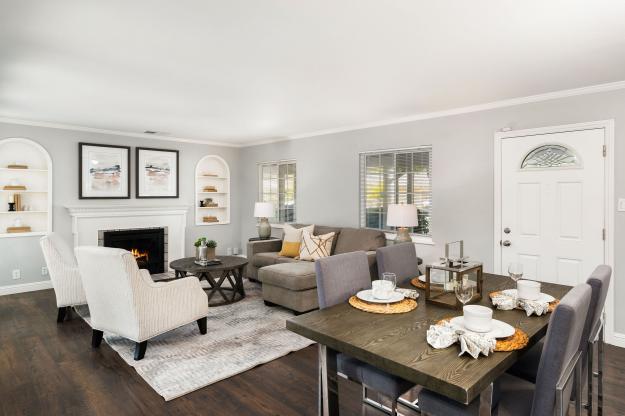 3248 Reva Dr Family Room