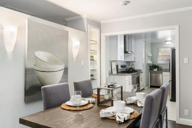 3248 Reva Dr Dining Room