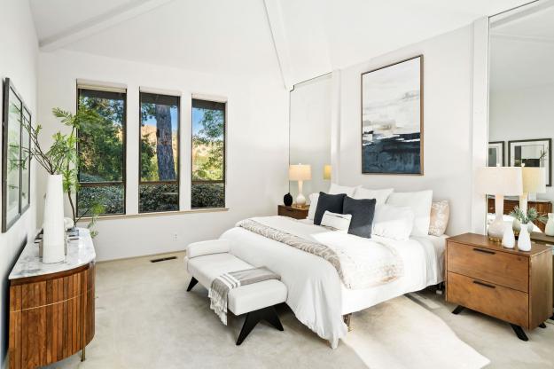 225 Vagabond Ct Primary Bedroom