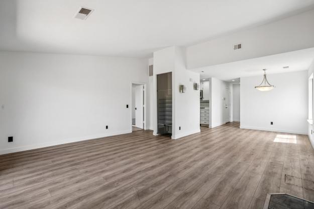 3513 Stone Pl Family Room