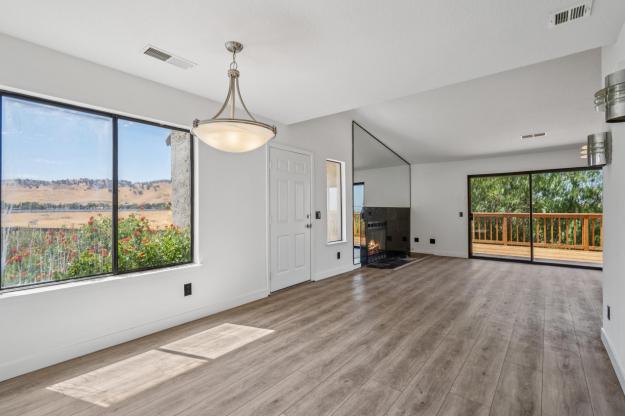 3513 Stone Pl Family Room