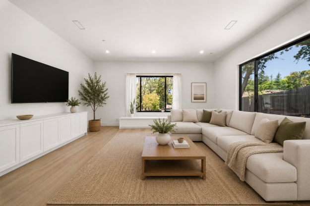 1080 Scots Lane Family Room