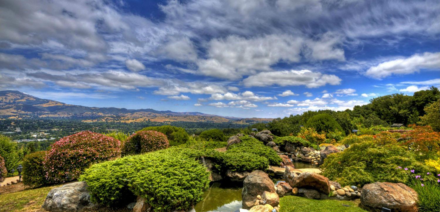 Mt. Diablo overlooking the East Bay, representing seasonal real estate market timing and the best time of year to sell a home